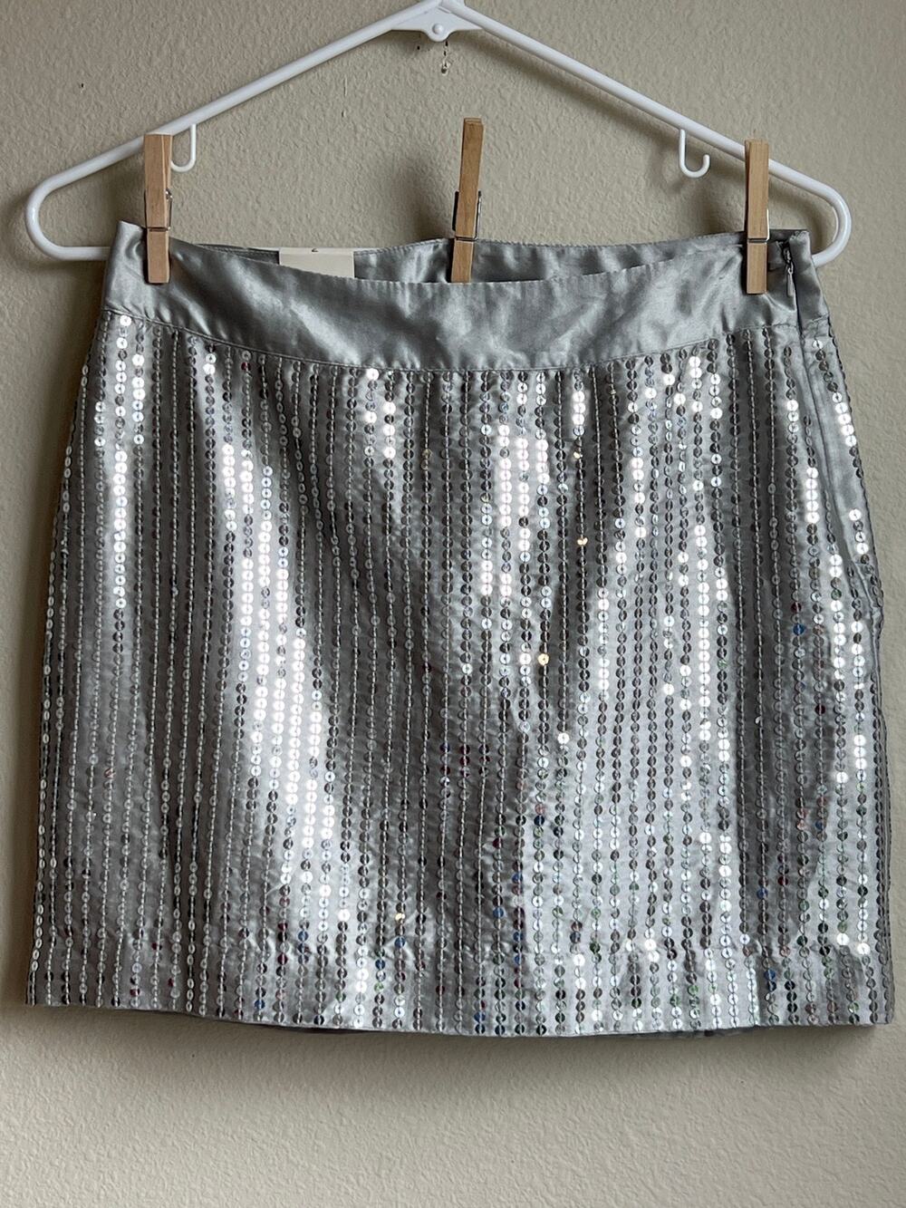 NWT Gap Silver Sequin Glam Mini Skirt Side Zip Size 2